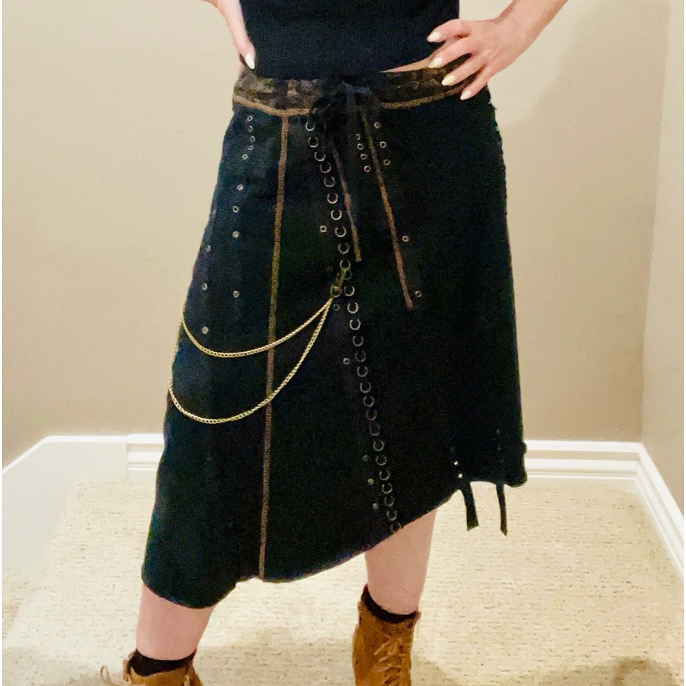 Skirt Asymmetric Hem Chain Embellishment